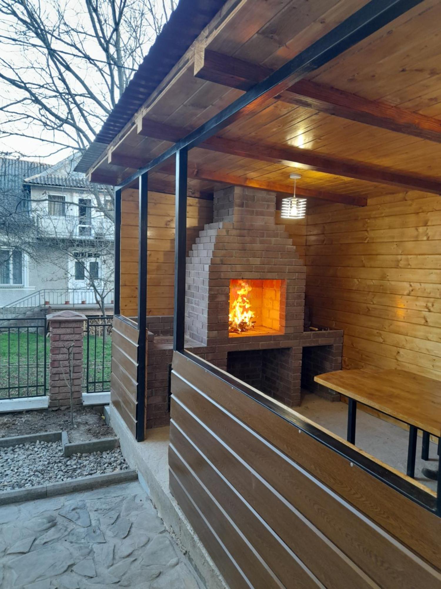 Dva Opryshka Vila Yaremche Exterior foto